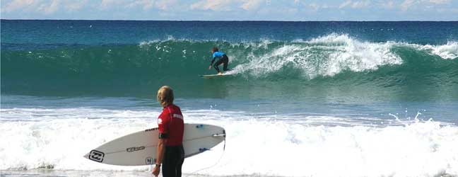 English + Surfing (Los Angeles in United States)