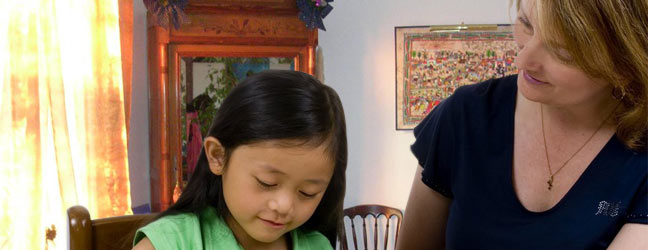 English study abroad programs in the teacher’s home for a kid (7-12 years old)