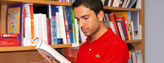 English Exams and tests preparation in campus for adult - FLS- The Newman School - Boston