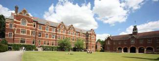 Language Travel in England for a high school student - The Leys School - Junior - Cambridge