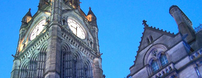 Manchester - Language Schools programmes Manchester for an adult