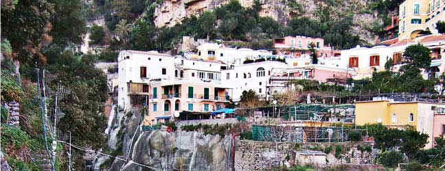 Salerno - Language Schools programmes Salerno for an adult