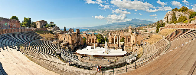 Taormina - Language Schools programmes Taormina for mature studend 50+