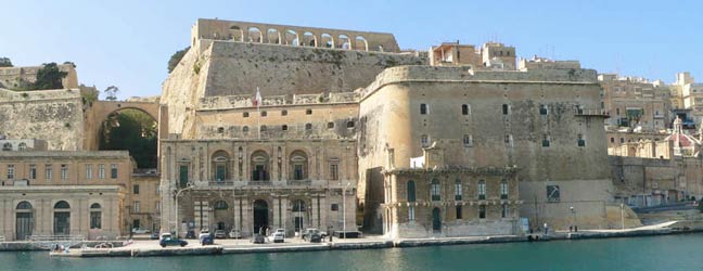 Maltese Island - Courses in the teacher’s home Maltese Island for mature studend 50+