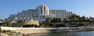 Campus language programmes in Malta - Teen Package Residence - Salina