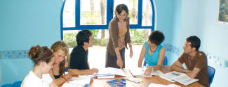 Language programmes abroad for a junior - ENFOREX - Alicante