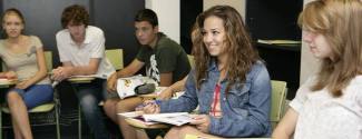 Language summer camps abroad and activity courses for a kid - Francisco de Vitoria - Junior - Madrid