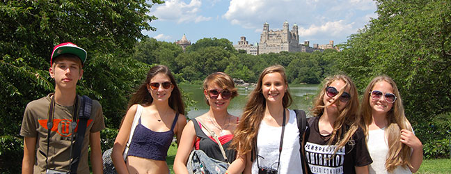 Summer courses for young adults (New York in United States)